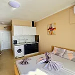 и студия в комплекс акротирия * Nesebar