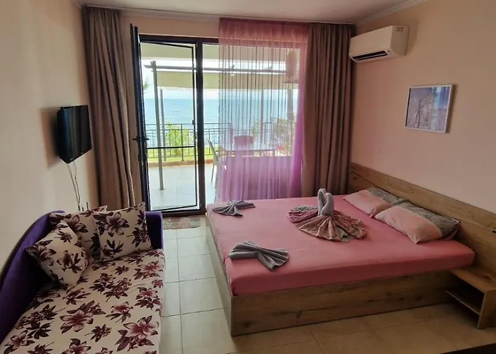 Apartament и студия в комплекс акротирия Nesebăr