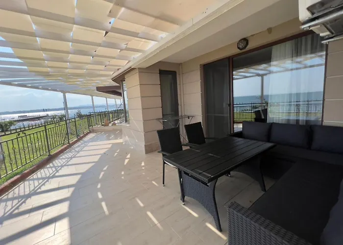 и студия в комплекс акротирия Apartament *