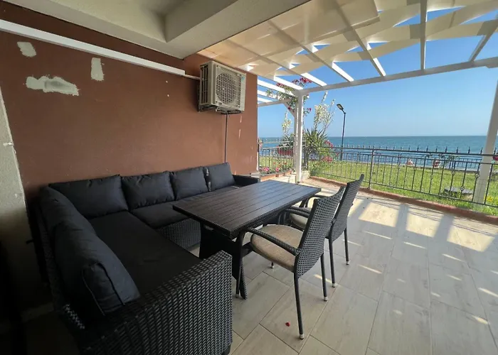 и студия в комплекс акротирия Apartament Nesebăr