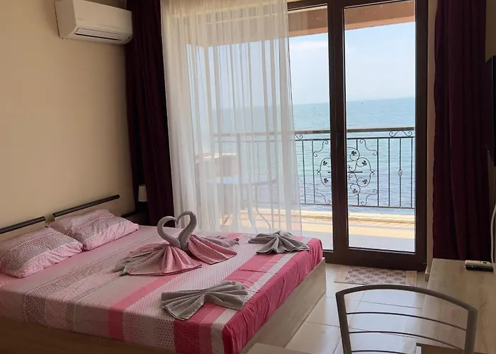 Apartament и студия в комплекс акротирия Nesebăr