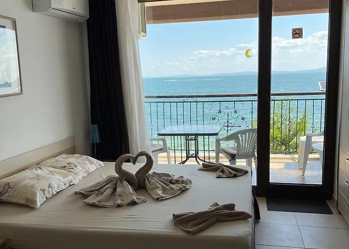 и студия в комплекс акротирия Apartament