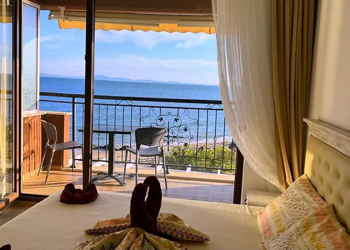 Apartament и студия в комплекс акротирия *