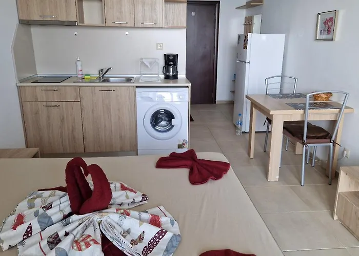 и студия в комплекс акротирия Apartament