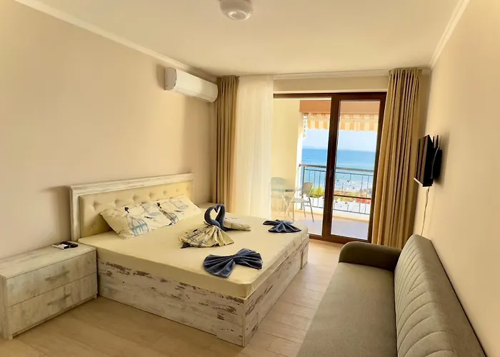 и студия в комплекс акротирия Apartament *