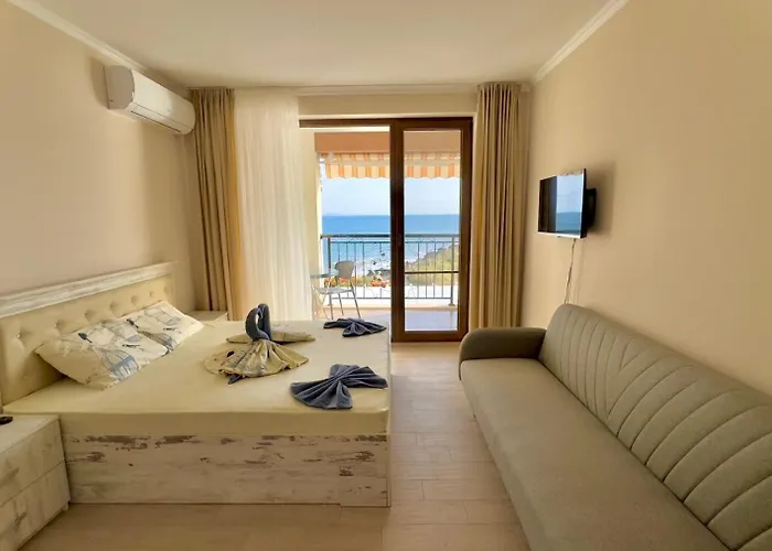 и студия в комплекс акротирия * Nesebăr