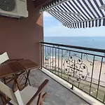 公寓 и студия в комплекс акротирия 内塞伯尔