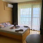 и студия в комплекс акротирия 公寓 *