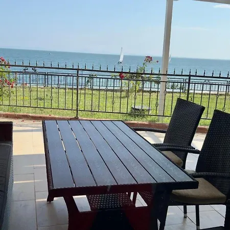 и студия в комплекс акротирия Nessebar