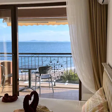 и студия в комплекс акротирия Apartment Nessebar