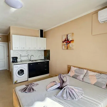 Apartment и студия в комплекс акротирия Nessebar