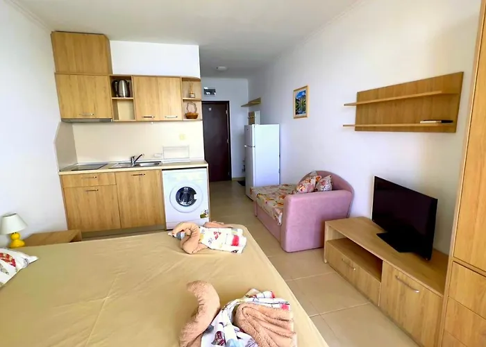 и студия в комплекс акротирия Nesebar