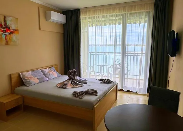 и студия в комплекс акротирия Apartamento *